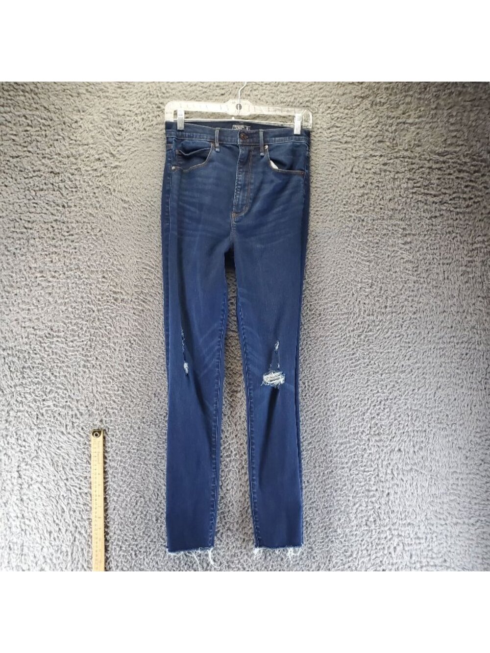 Abercrombie & Fitch Jeans Womens Size 6R Blue Ultra High Rise Super Skinny Denim